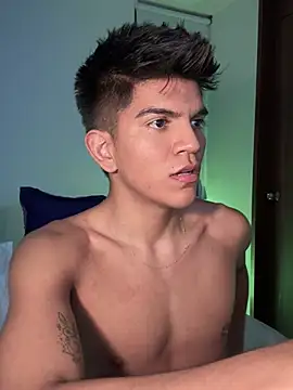 santiago 01 online show from 01/30/25, 04:27