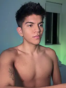 santiago 01 online show from 02/07/25, 04:59