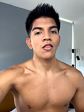 santiago 01 online show from 12/02/25, 09:54