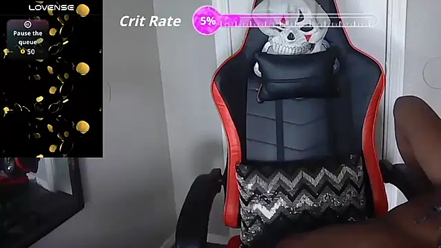 Snapshot of Ndnluv21 chatting on 09/13/25, 10:20 Ndnluv21 online show from 09/13/25, 10:20