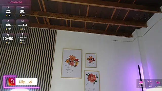 LillyDolls23 online show from 11/26/25, 12:50