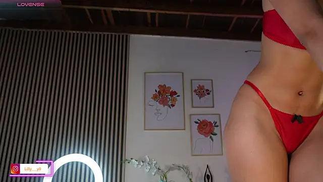 LillyDolls23 online show from 04/10/26, 01:05