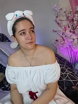 NaomiShimizu online show from 11/15/25, 08:49