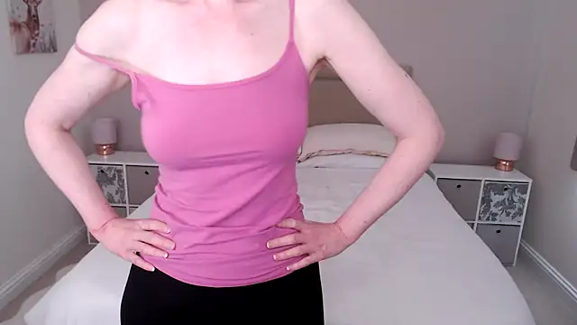 Snapshot of British_Goddess_Anna chatting on 01/24/25, 12:20 British Goddess Anna online show from 01/24/25, 12:20