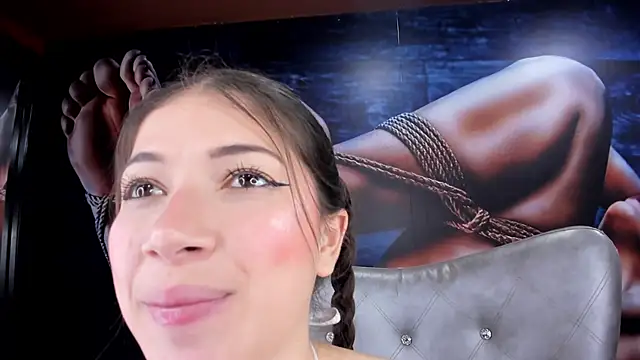 miss  pamela online show from 12/13/24, 02:16