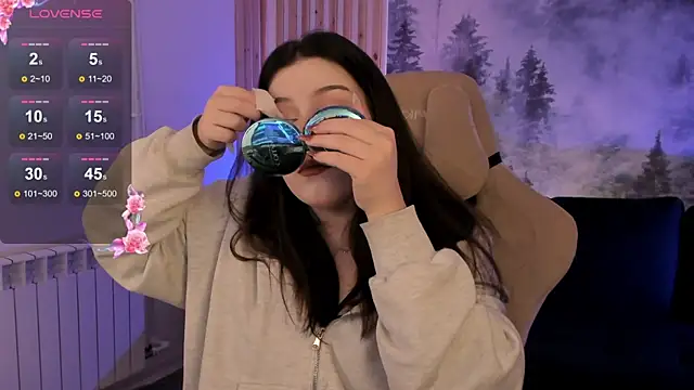 CoralineKeyns online show from 09/25/25, 05:33