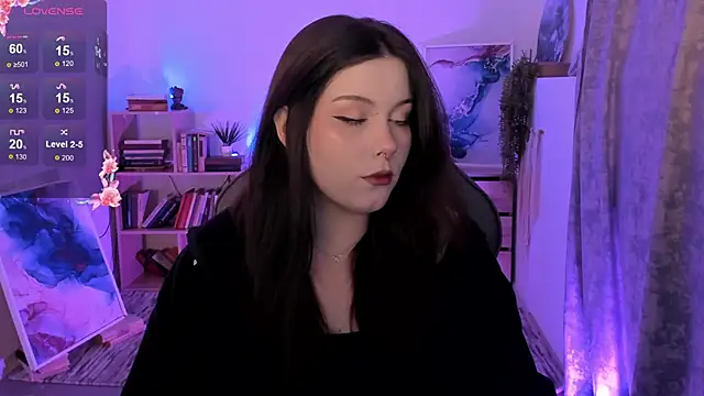 CoralineKeyns online show from 10/05/25, 05:17