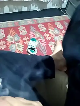 Snapshot of sevinc939 chatting on 01/07/25, 08:31 sevinc939 online show from 01/07/25, 08:31