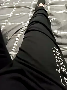 Snapshot of sevinc939 chatting on 01/18/25, 08:09 sevinc939 online show from 01/18/25, 08:09