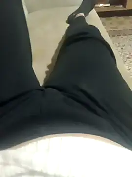 Snapshot of sevinc939 chatting on 02/02/25, 09:13 sevinc939 online show from 02/02/25, 09:13