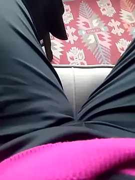 Snapshot of sevinc939 chatting on 02/04/25, 05:53 sevinc939 online show from 02/04/25, 05:53