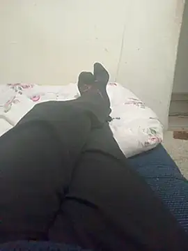 Snapshot of sevinc939 chatting on 02/21/25, 09:22 sevinc939 online show from 02/21/25, 09:22