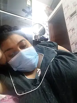 Snapshot of indianlisa5 chatting on 01/14/25, 10:38 indianlisa5 online show from 01/14/25, 10:38