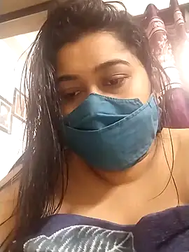 Snapshot of indianlisa5 chatting on 01/22/25, 10:40 indianlisa5 online show from 01/22/25, 10:40