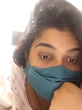 Snapshot of indianlisa5 chatting on 01/22/25, 08:06 indianlisa5 online show from 01/22/25, 08:06