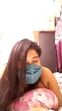 Snapshot of indianlisa5 chatting on 01/30/25, 04:34 indianlisa5 online show from 01/30/25, 04:34