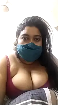 Snapshot of indianlisa5 chatting on 03/01/25, 06:00 indianlisa5 online show from 03/01/25, 06:00