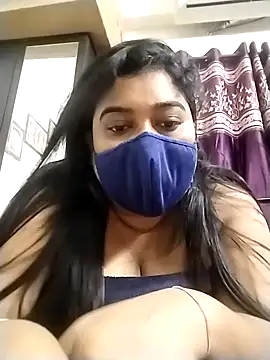 Snapshot of indianlisa5 chatting on 09/08/25, 10:20 indianlisa5 online show from 09/08/25, 10:20