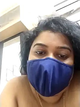 Snapshot of indianlisa5 chatting on 09/13/25, 10:53 indianlisa5 online show from 09/13/25, 10:53