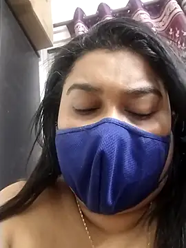 Snapshot of indianlisa5 chatting on 09/22/25, 08:22 indianlisa5 online show from 09/22/25, 08:22