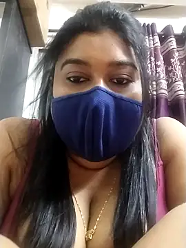 Snapshot of indianlisa5 chatting on 10/12/25, 09:25 indianlisa5 online show from 10/12/25, 09:25