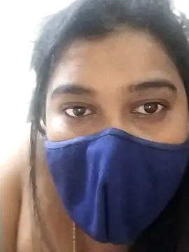 Snapshot of indianlisa5 chatting on 11/21/25, 08:51 indianlisa5 online show from 11/21/25, 08:51