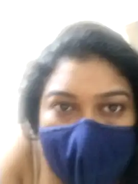 Snapshot of indianlisa5 chatting on 11/28/25, 08:44 indianlisa5 online show from 11/28/25, 08:44