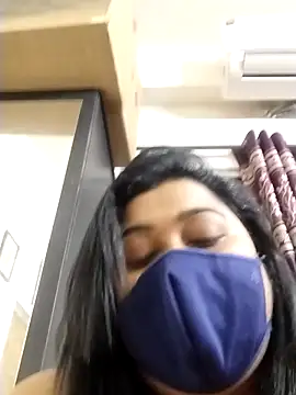 Snapshot of indianlisa5 chatting on 02/17/26, 08:59 indianlisa5 online show from 02/17/26, 08:59