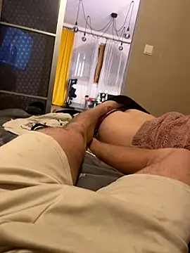 Snapshot of Katynon chatting on 10/05/25, 10:40 Katynon online show from 10/05/25, 10:40