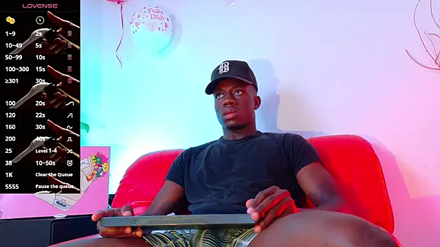 Snapshot of mike_wallace chatting on 03/05/25, 02:46 mike wallace online show from 03/05/25, 02:46