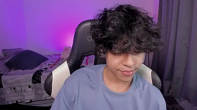 Alan26  online show from 03/11/26, 03:45