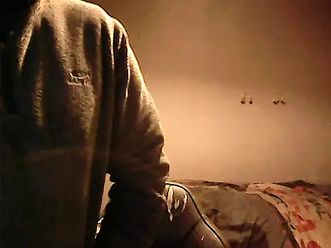 Snapshot of twinkerbell344 chatting on 10/28/25, 08:55 twinkerbell344 online show from 10/28/25, 08:55