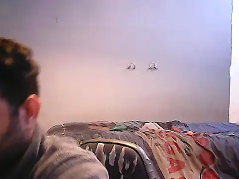 Snapshot of twinkerbell344 chatting on 11/06/25, 11:04 twinkerbell344 online show from 11/06/25, 11:04