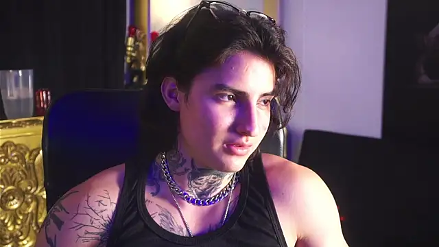 dantecoppolaa  online show from 03/14/25, 12:32