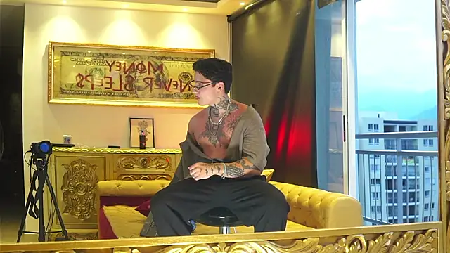 dantecoppolaa  online show from 03/03/26, 11:21