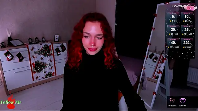 Snapshot of LeylaNoiry chatting on 12/22/24, 08:58 LeylaNoiry online show from 12/22/24, 08:58