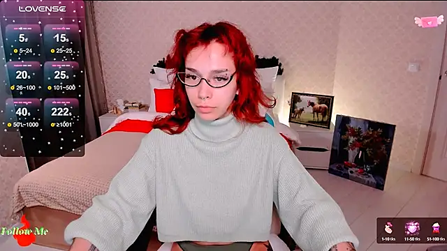 Snapshot of LeylaNoiry chatting on 01/02/25, 08:57 LeylaNoiry online show from 01/02/25, 08:57