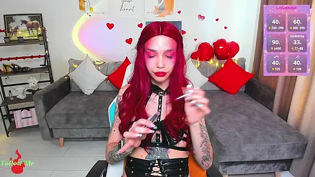 Snapshot of LeylaNoiry chatting on 02/19/25, 02:44 LeylaNoiry online show from 02/19/25, 02:44