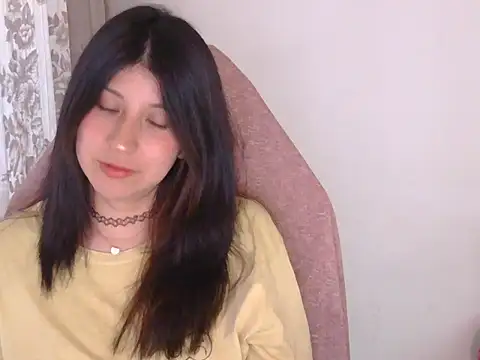 Snapshot of has_Zky chatting on 05/20/26, 09:21 has Zky online show from 05/20/26, 09:21