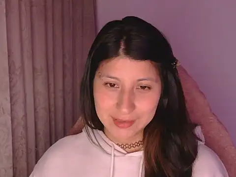 Snapshot of has_Zky chatting on 05/24/26, 07:02 has Zky online show from 05/24/26, 07:02