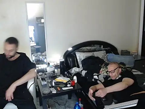 Terizizz online show from 04/10/26, 09:19