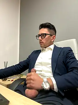 masterboss  online show from 11/24/25, 12:49