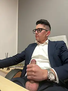 masterboss  online show from 02/09/26, 12:42