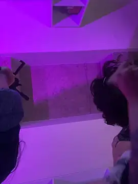 Snapshot of aangie__uwu chatting on 01/10/25, 01:42 aangie uwu online show from 01/10/25, 01:42