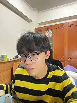 Snapshot of hihi0169 chatting on 01/11/25, 06:01 hihi0169 online show from 01/11/25, 06:01