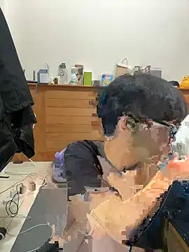 Snapshot of hihi0169 chatting on 02/06/25, 01:54 hihi0169 online show from 02/06/25, 01:54