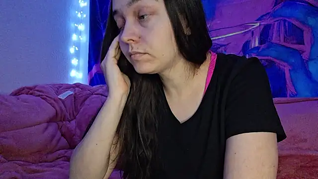Snapshot of Cyndee_Winter chatting on 01/10/25, 04:20 Cyndee Winter online show from 01/10/25, 04:20