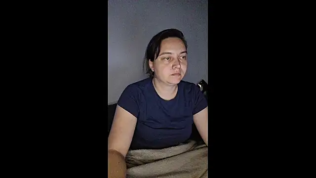 Snapshot of Cyndee_Winter chatting on 09/14/25, 07:24 Cyndee Winter online show from 09/14/25, 07:24