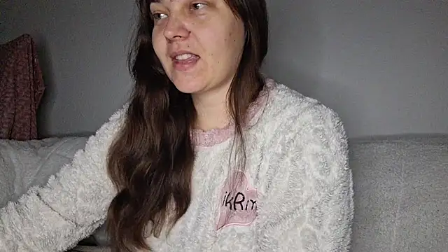 Snapshot of Cyndee_Winter chatting on 10/27/25, 06:45 Cyndee Winter online show from 10/27/25, 06:45