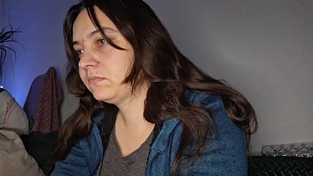 Snapshot of Cyndee_Winter chatting on 11/05/25, 06:19 Cyndee Winter online show from 11/05/25, 06:19